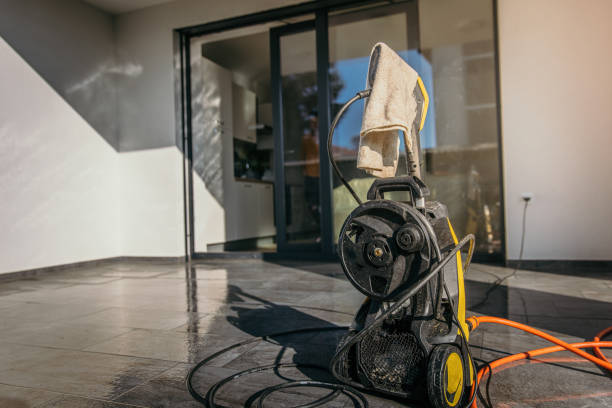 Best Pool Deck Cleaning  in Kingwood, WV